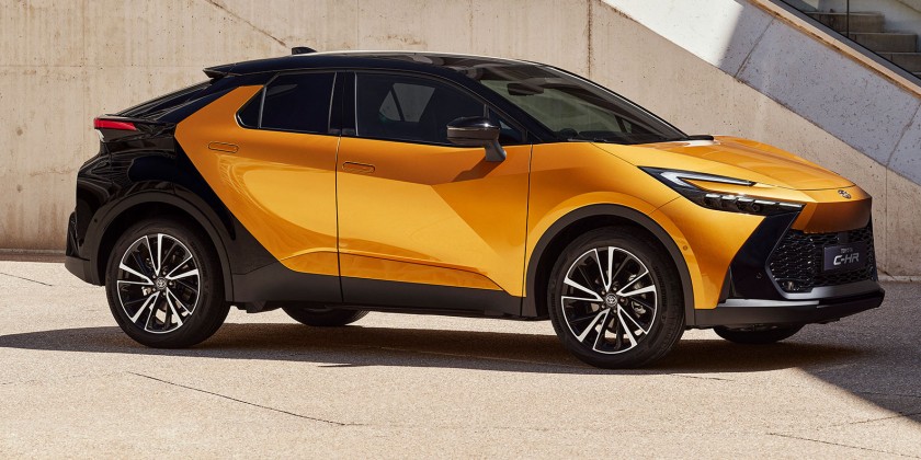 Toyota C-HR MY 2024