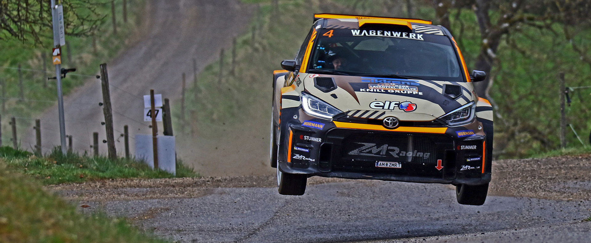 Hermann Neubauer bei Rallye Fahrt