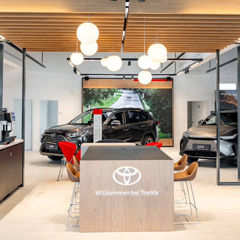 Toyota Schauraum Horn