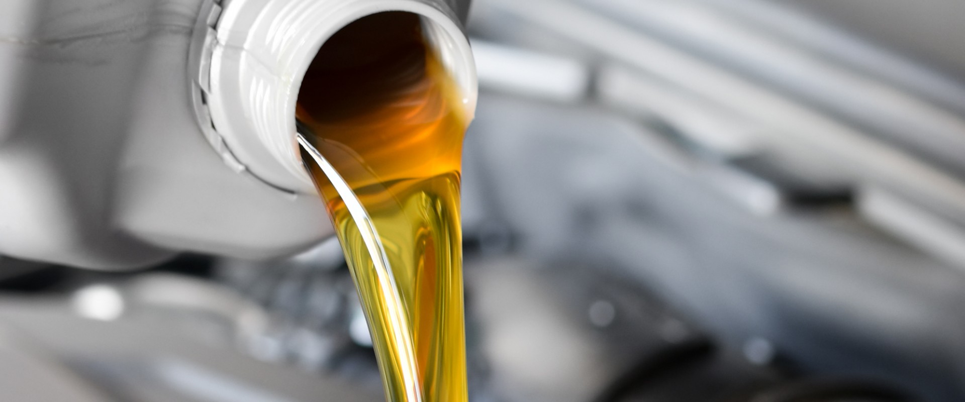 Motoröl - Die Aufgaben & die richtige Wahl des Motoröls