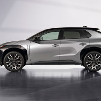 Toyota bZ4X Seitenansicht