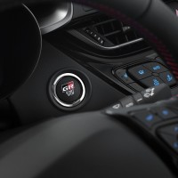 Toyota C-HR GR Sport Startknopf