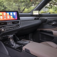 Lexus ES300h Cockpit