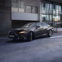 Lexus ES300h F Sport