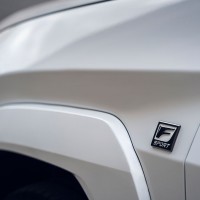 Lexus UX250h MY 23 F-Sport Emblem