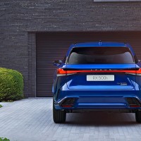 Lexus RX500h Heckansicht F-Sport