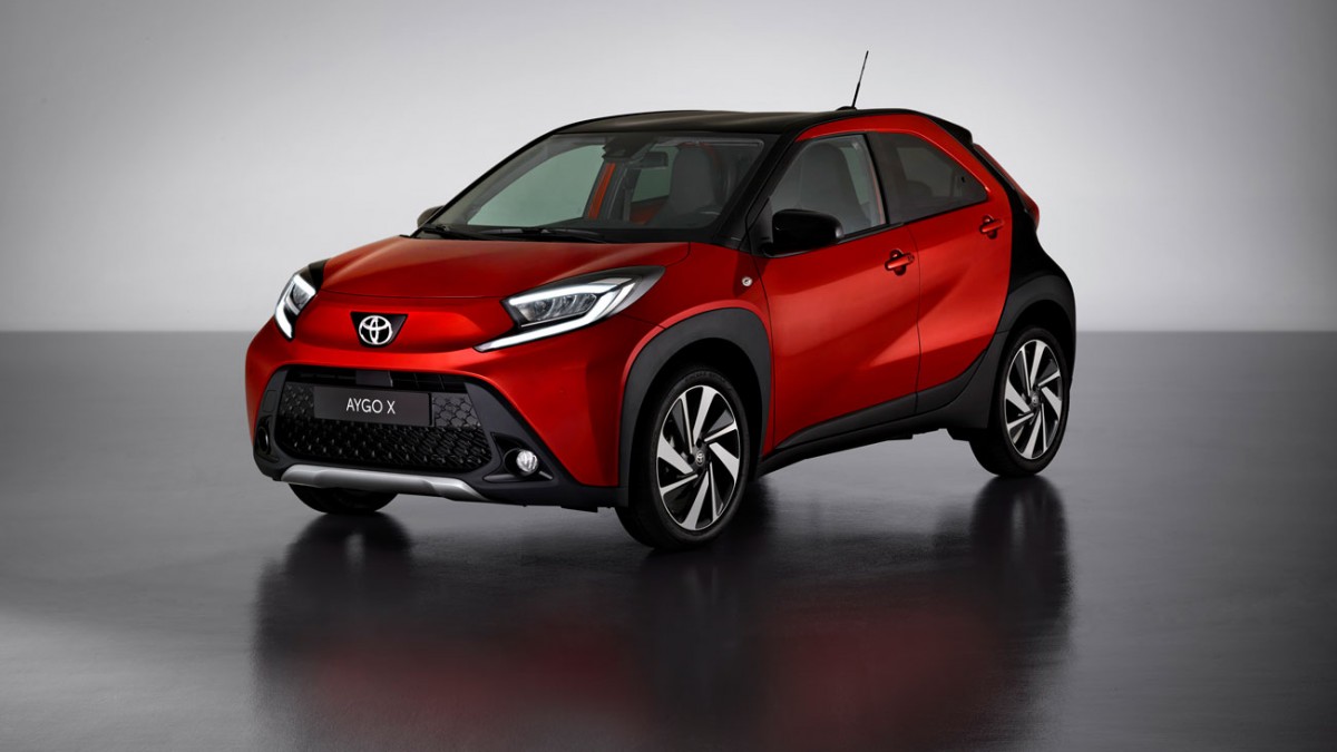 Toyota Aygo X chilired Front