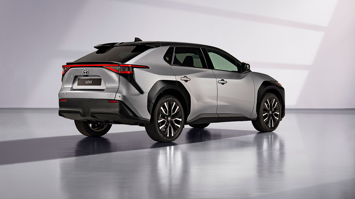 Toyota bZ4X Heckansicht