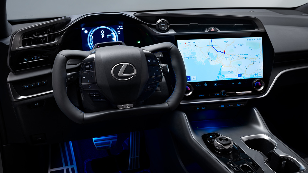 Lexus RZ Yoke 