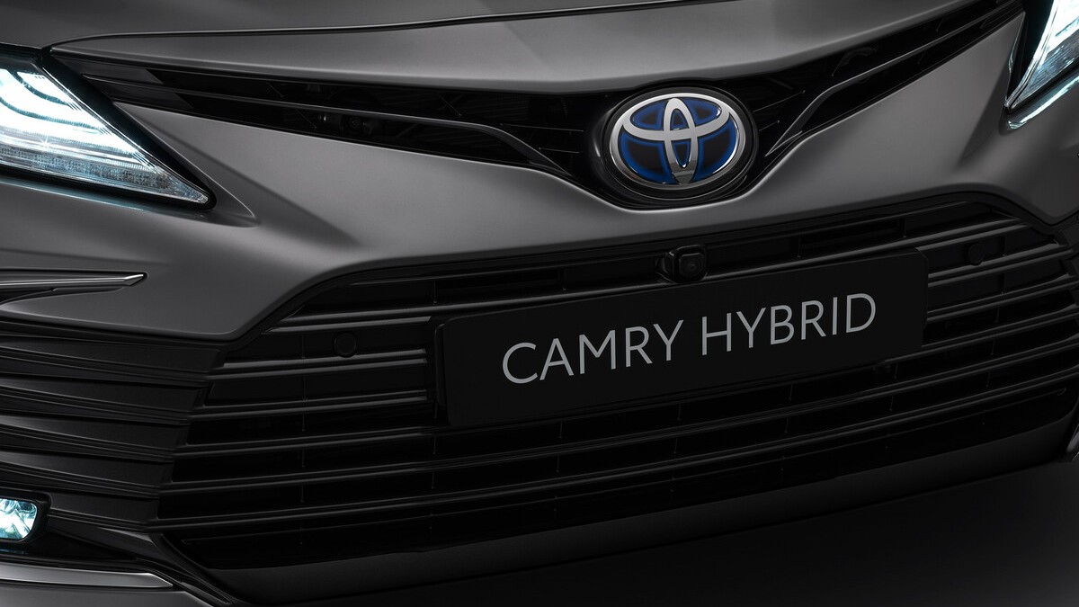 Toyota Camry Front Detail