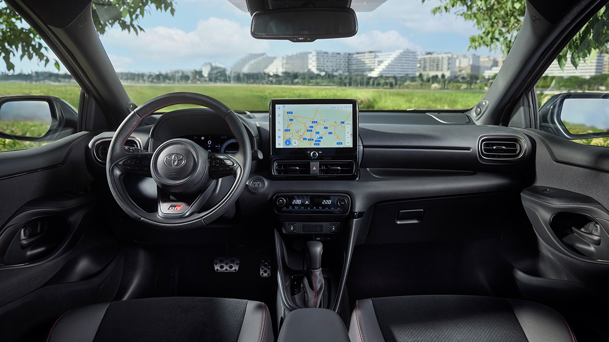 Toyota Yaris MY GR Sport innen