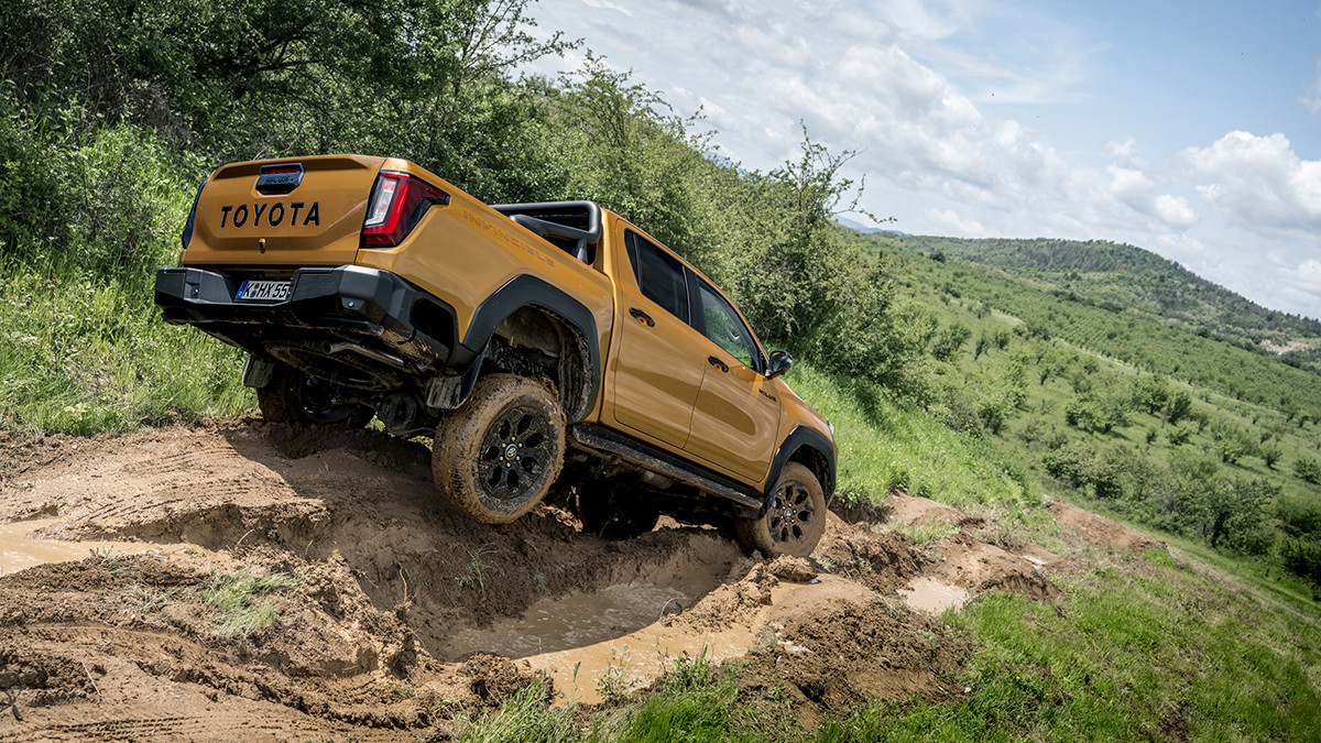 Toyota Hilux 2026 