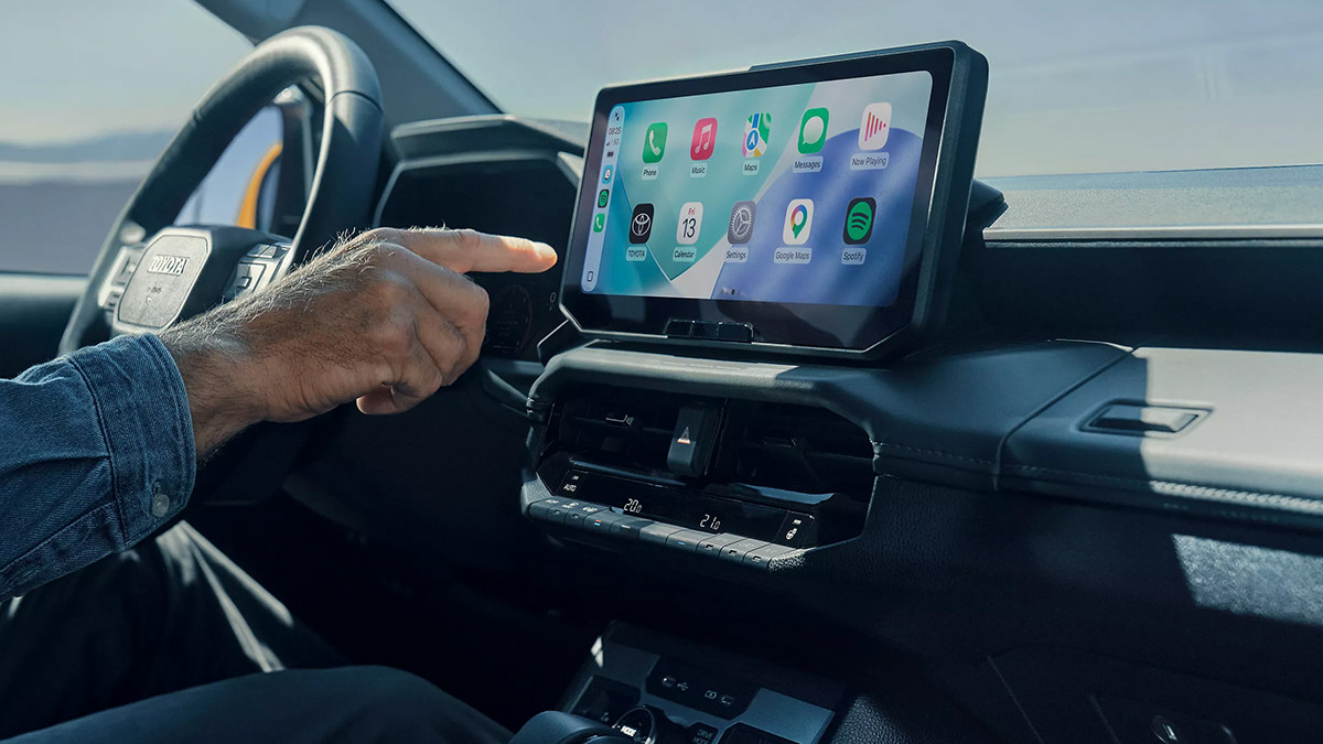 Toyota Hilux 2026 Multimedia