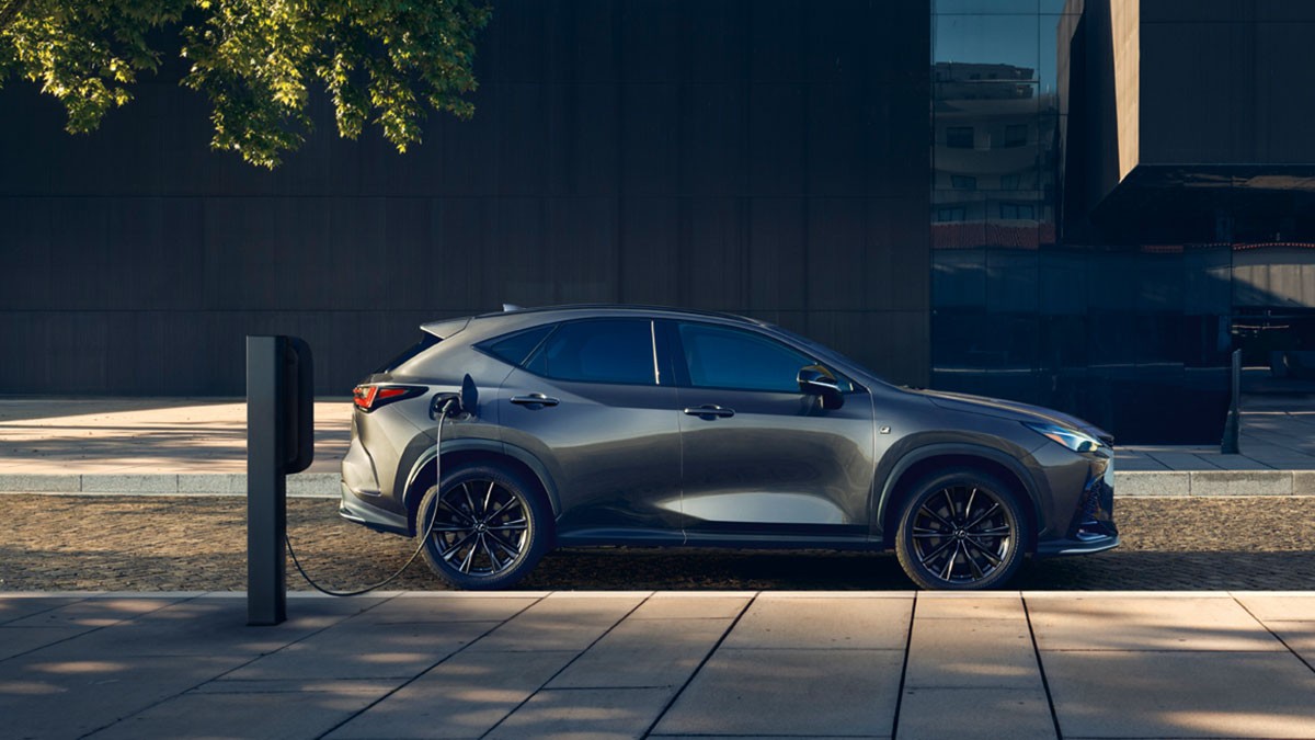 Lexus NX450h+ Plug-In