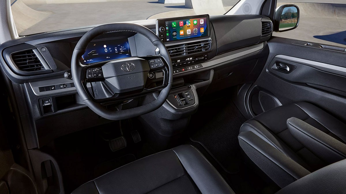 Toyota Proace Verso Cockpit