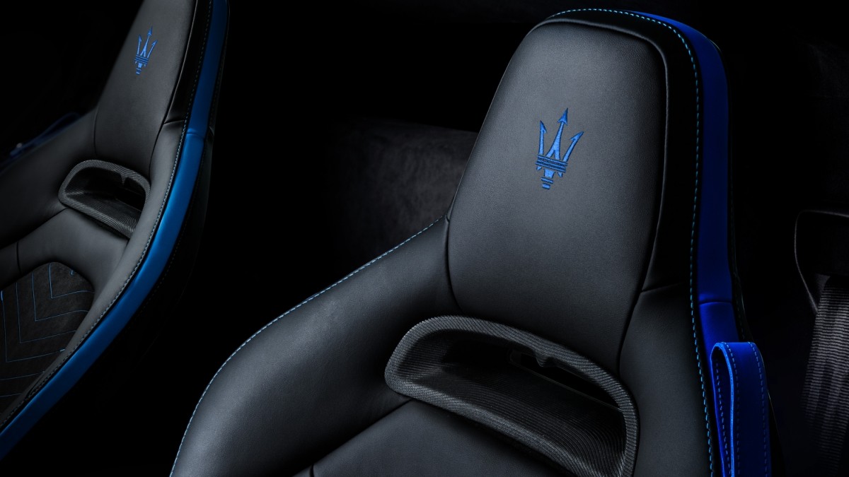 Maserati MC20 Kopfstütze
