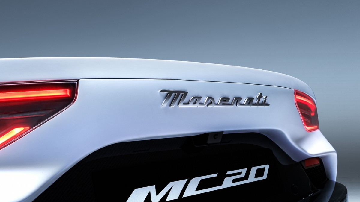 Maserati MC Heck