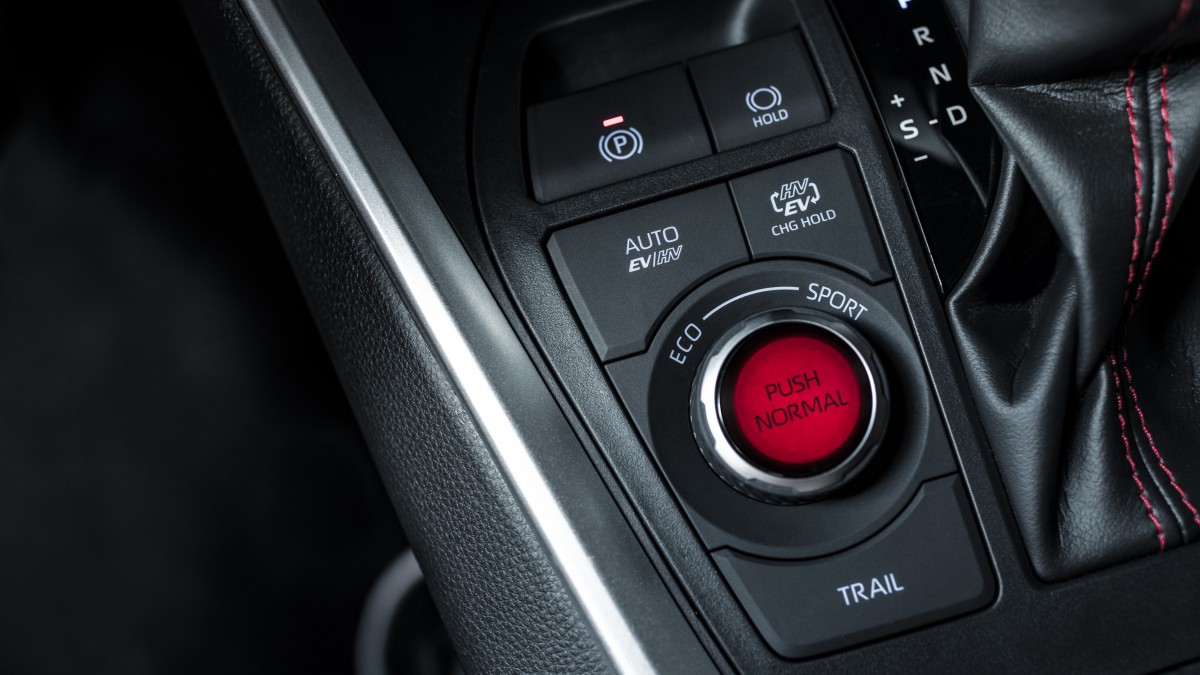 Toyota RAV4 Plug In Fahrmodi