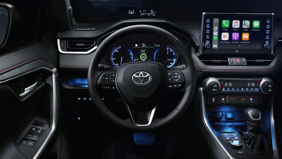 Toyota RAV4 Plug In Cockpit