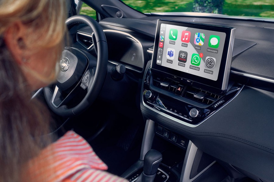 Multimedia System des Toyota Corolla Cross inkl. Smartphoneintegration
