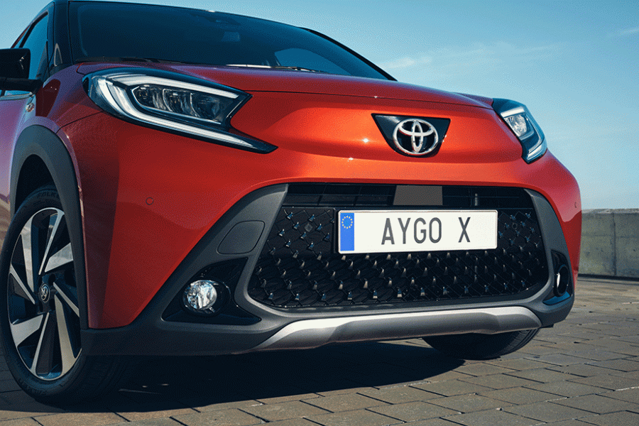 Toyota Aygo X Front