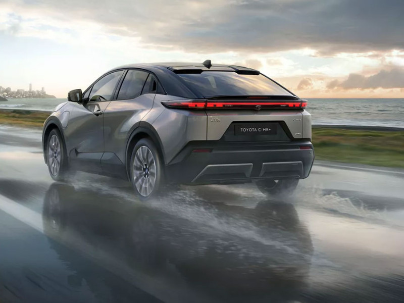 Toyota C-HR+ Antrieb