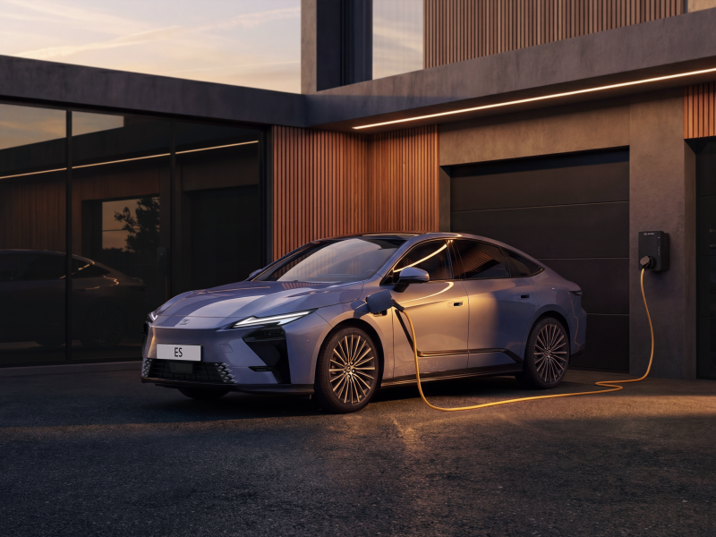 Lexus ES Elektro