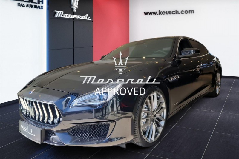 Maserati Quattroporte SQ4 Gran Sport Limousine