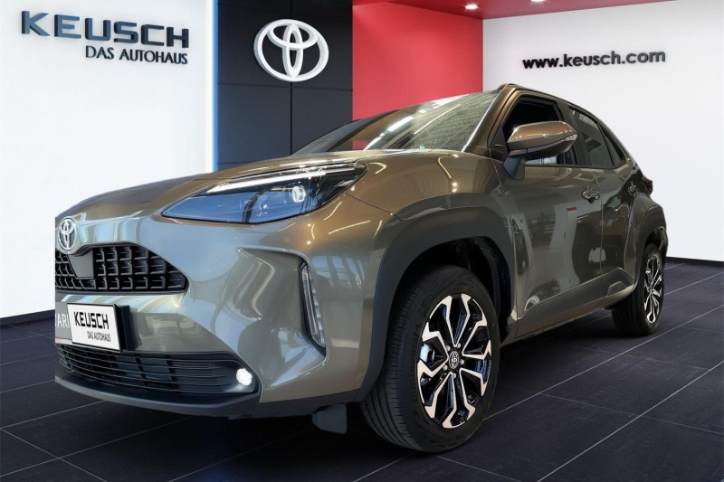 Toyota Yaris Cross - 1,5 l 4x4 Hybrid  Active Drive SUV
