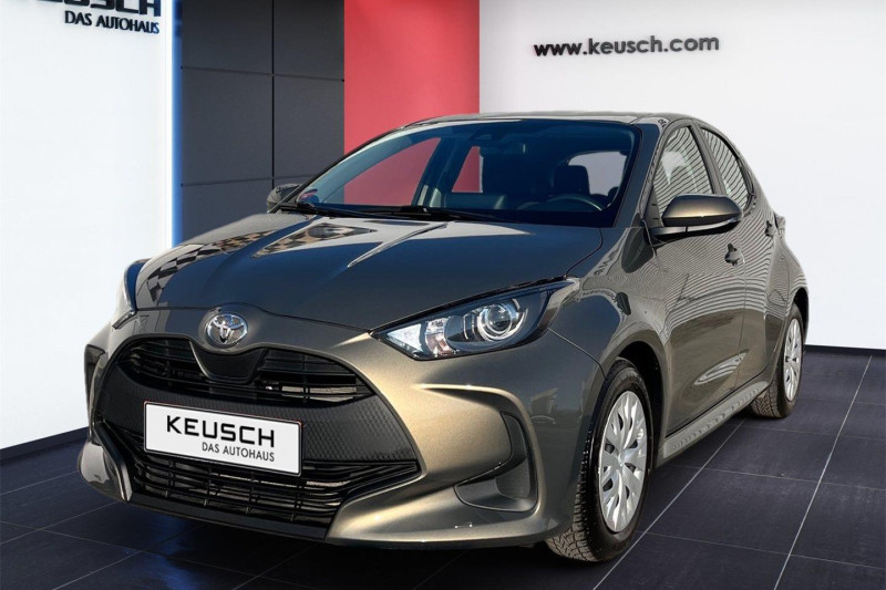 Toyota Yaris 1,0 VVT-i Active Limousine