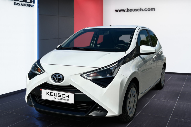 Toyota AYGO  1,0 VVT-i x-play